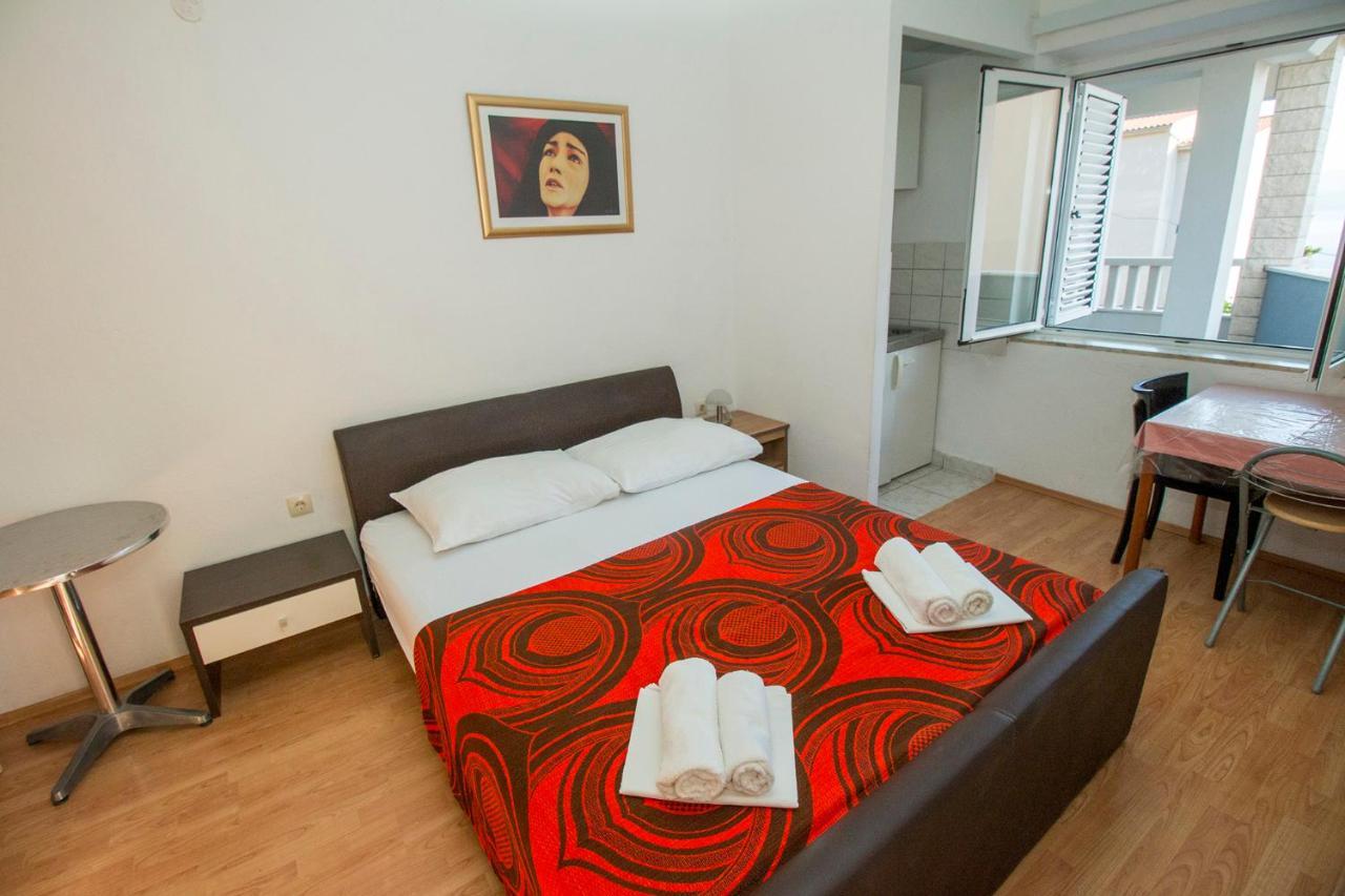 Mrkonjic Branko & Marija Apartmani Omiš Exteriér fotografie