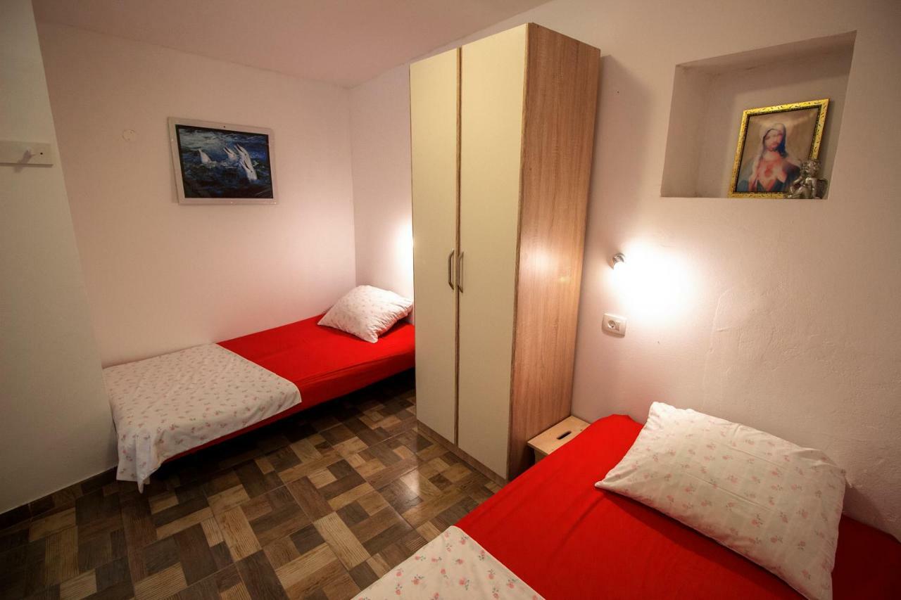 Mrkonjic Branko & Marija Apartmani Omiš Exteriér fotografie