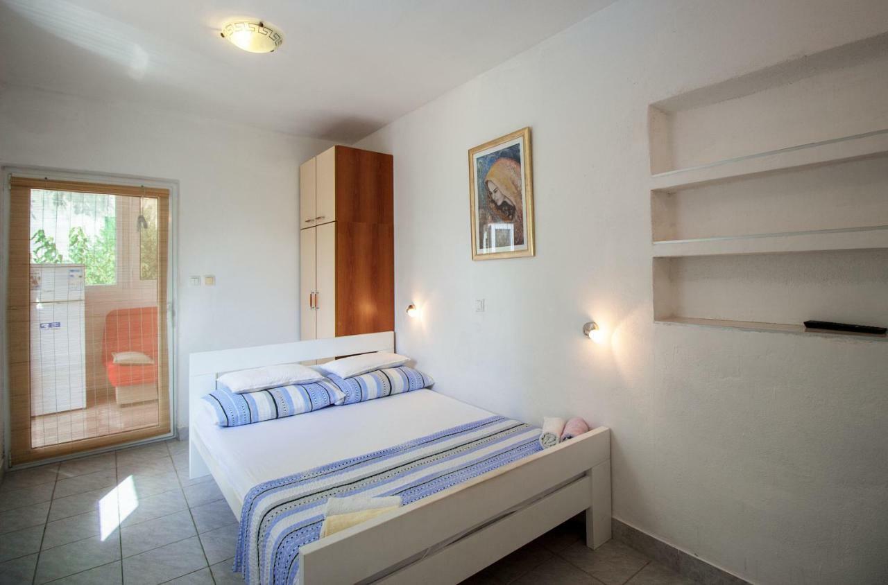 Mrkonjic Branko & Marija Apartmani Omiš Exteriér fotografie