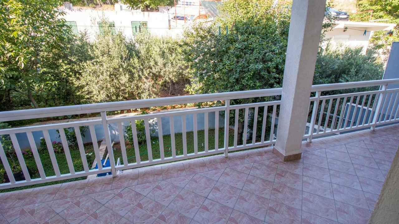 Mrkonjic Branko & Marija Apartmani Omiš Exteriér fotografie