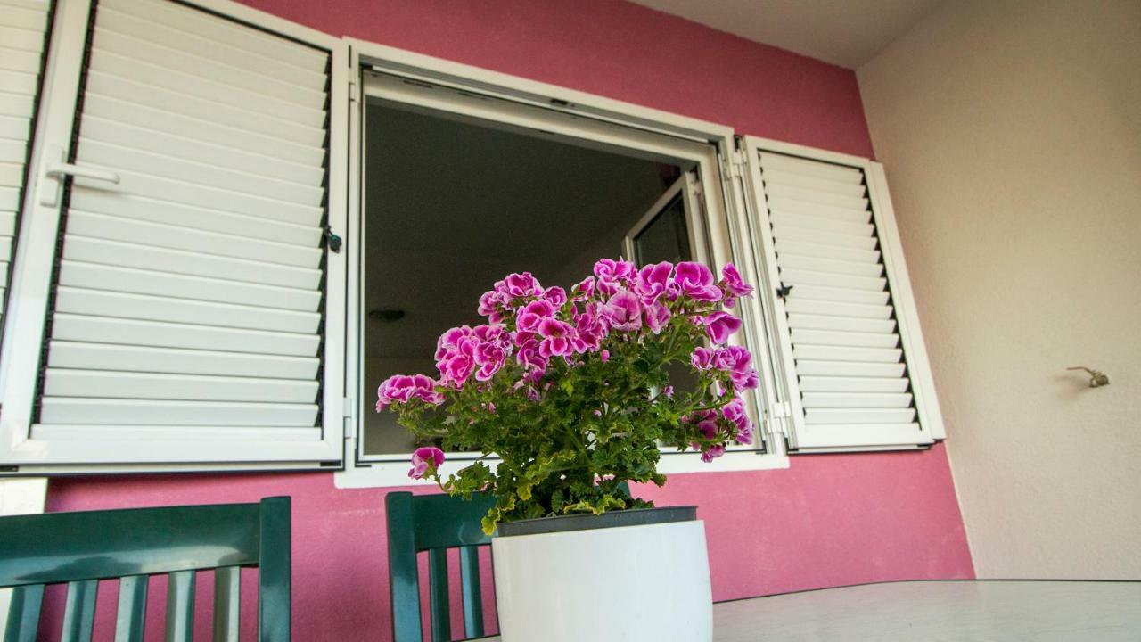 Mrkonjic Branko & Marija Apartmani Omiš Exteriér fotografie